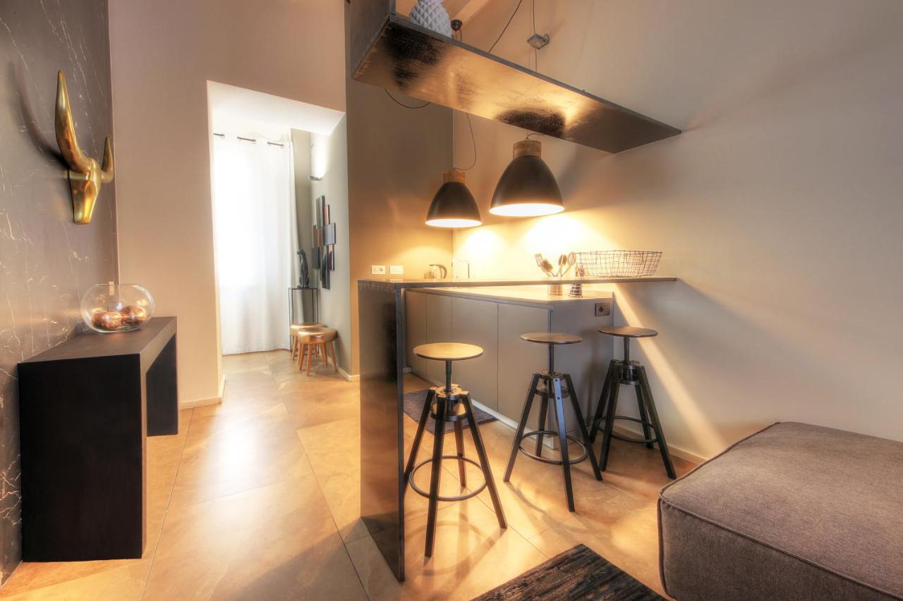 Urban Central Suites Cagliari Luaran gambar