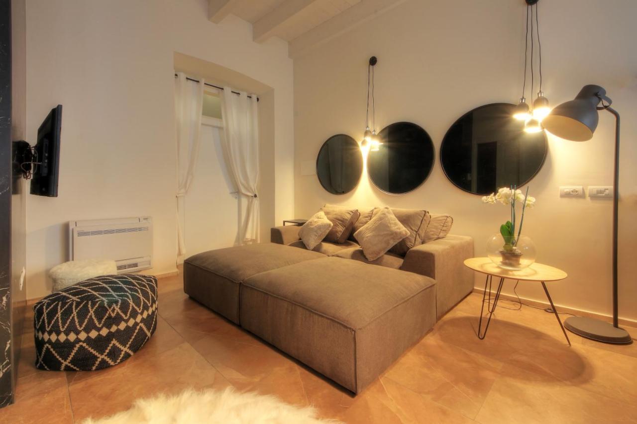 Urban Central Suites Cagliari Luaran gambar